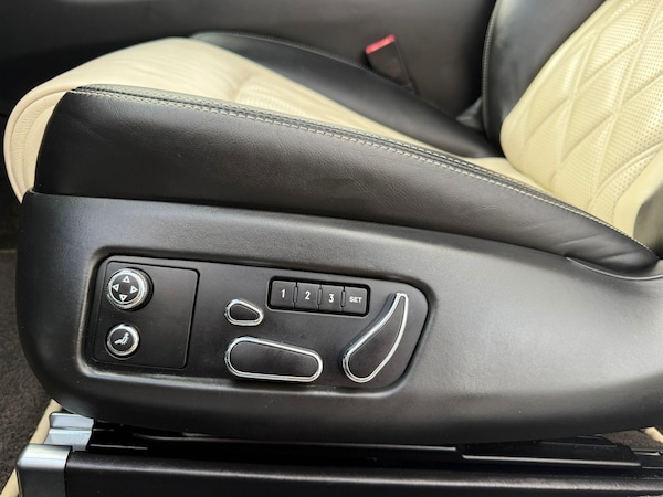 Used Bentley Continental 2014 for sale - 75670307: Photo 30