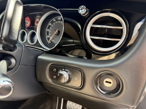 Used Bentley Continental 2014 for sale - 75670307: Photo 31