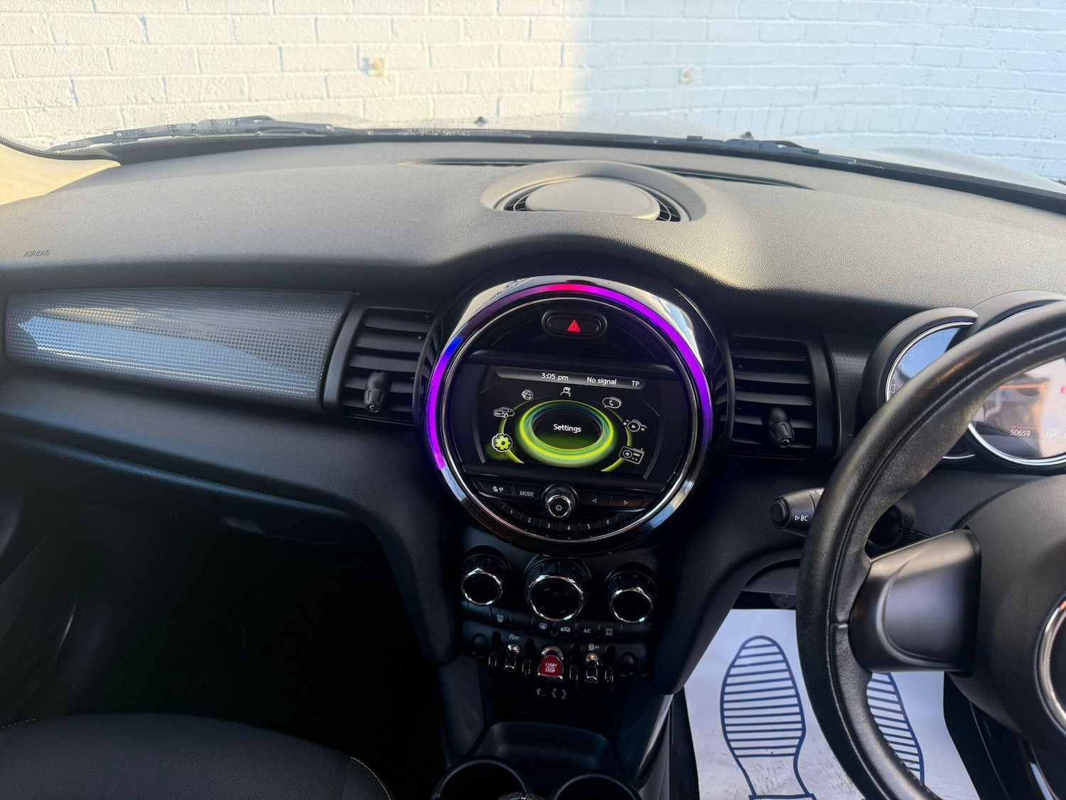 Used MINI Hatch 2017 for sale - 76561519: Photo 9