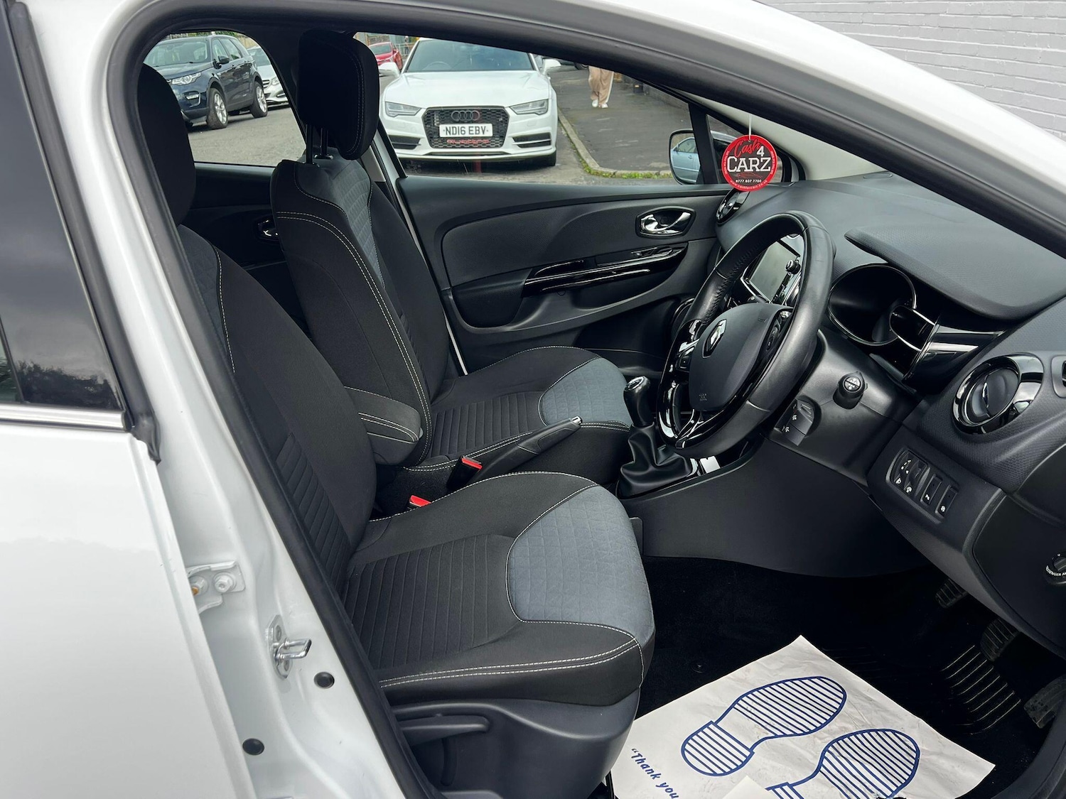 Used Renault Clio 2014 for sale - 75978181: Photo 9