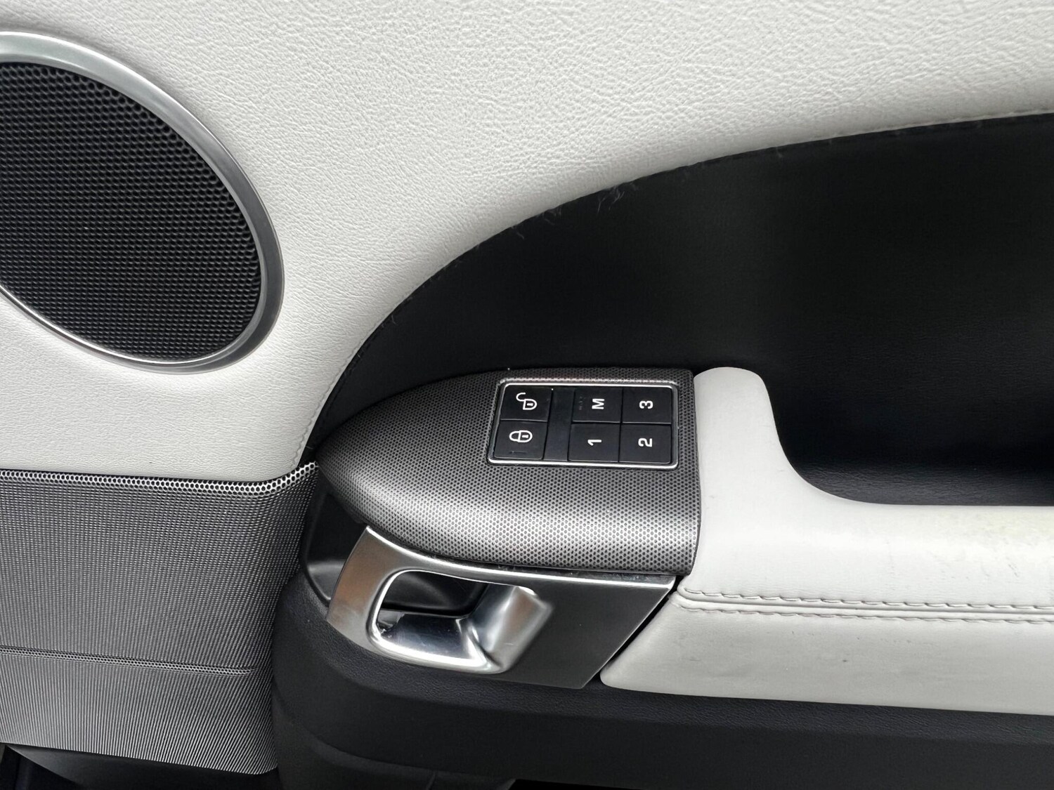 Used Land Rover Range Rover Sport for sale - 78085830: Photo 16