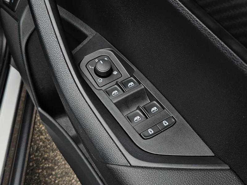 Used Skoda Karoq 2024 for sale - 76382106: Photo 13