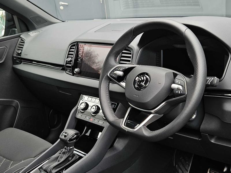 Used Skoda Karoq 2024 for sale - 76382106: Photo 2