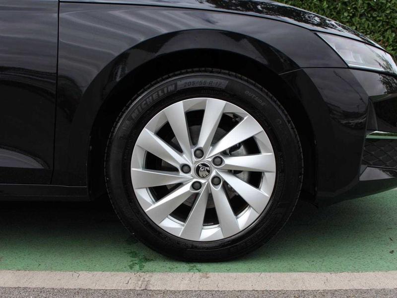 Used Skoda Octavia 2024 for sale - 76382027: Photo 5