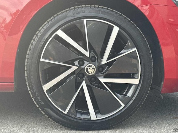 Used Skoda Superb 2020 for sale - 76202185: Photo 10