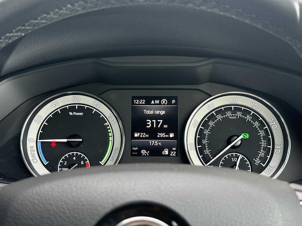 Used Skoda Superb 2020 for sale - 76202185: Photo 20