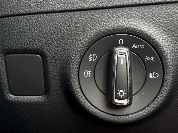 Used Skoda Superb 2020 for sale - 76202185: Photo 23