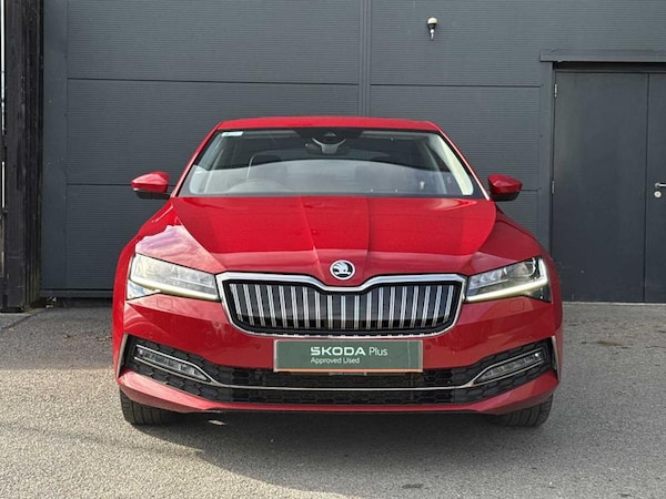 Used Skoda Superb 2020 for sale - 76202185: Photo 2