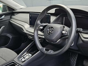 Used Skoda Octavia 2023 for sale - 75662141: Photo
