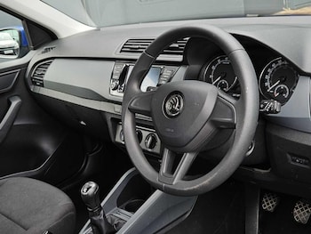 Used Skoda Fabia 2019 for sale - 76382032: Photo