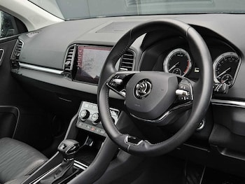 Used Skoda Karoq 2021 for sale - 76131292: Photo 2