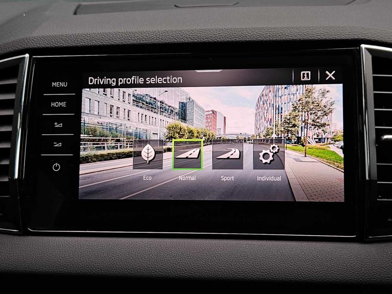 Used Skoda Karoq 2021 for sale - 76131292: Photo 33