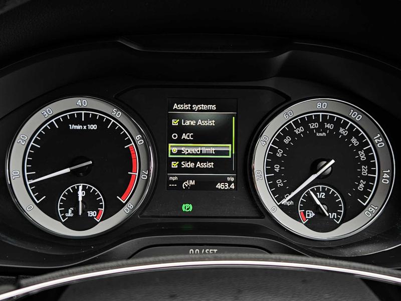 Used Skoda Karoq 2021 for sale - 76131292: Photo 35
