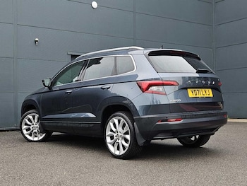 Used Skoda Karoq 2021 for sale - 76131292: Photo 3
