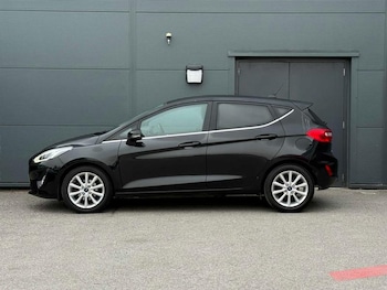 Used Ford Fiesta 2020 for sale - 78929692: Photo