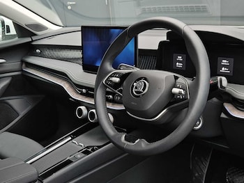 Used Skoda Superb 2025 for sale - 75972988: Photo