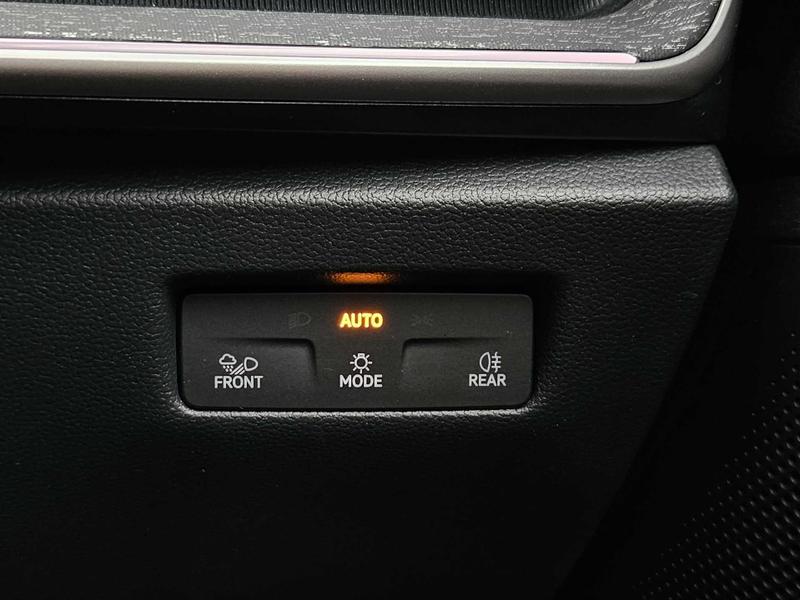 Used Skoda Superb 2024 for sale - 76056140: Photo 17