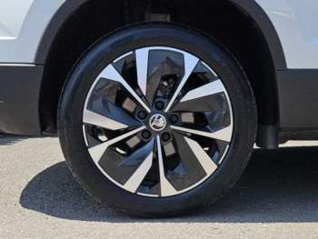 Used Skoda Karoq 2024 for sale - 74917508: Photo