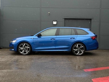 Used Skoda Octavia 2025 for sale - 77138142: Photo
