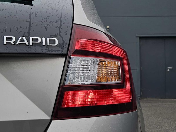 Used Skoda Rapid Spaceback 2017 for sale - 76101830: Photo 13