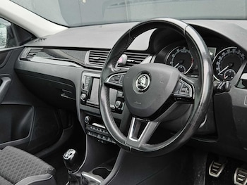 Used Skoda Rapid Spaceback 2017 for sale - 76101830: Photo 2