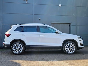 Used Skoda Karoq 2025 for sale - 76758249: Photo