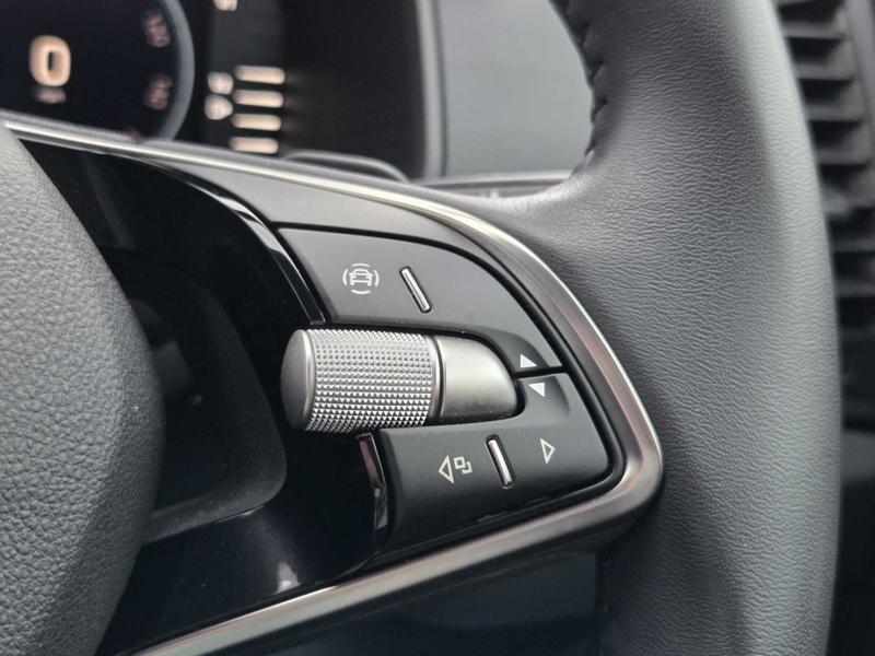 Used Skoda Karoq 2025 for sale - 77044800: Photo 29