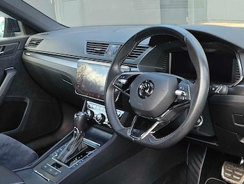 Used Skoda Superb 2022 for sale - 78015221: Photo