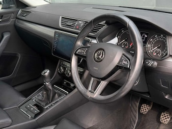 Used Skoda Superb 2018 for sale - 78556127: Photo