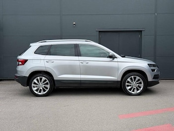 Used Skoda Karoq 2018 for sale - 78240190: Photo