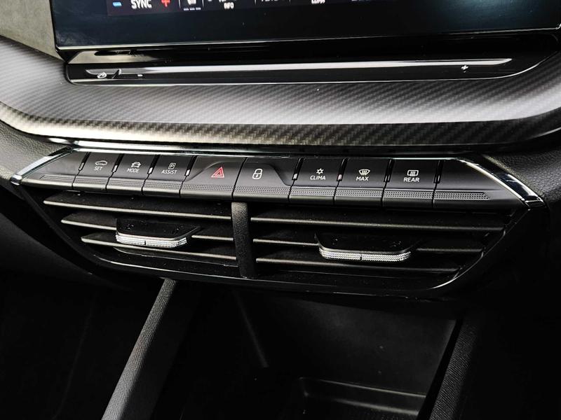 Used Skoda Octavia 2023 for sale - 76410194: Photo 7