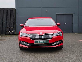 Used Skoda Superb 2020 for sale - 76949005: Photo