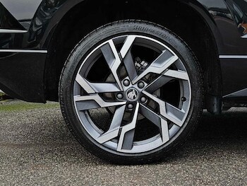 Used Skoda Karoq 2025 for sale - 76758271: Photo