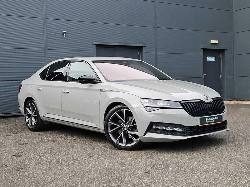 Used Skoda Superb 2021 for sale - 76519721: Photo 1