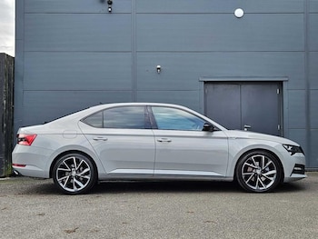 Used Skoda Superb 2021 for sale - 76519721: Photo