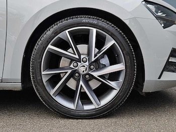 Used Skoda Superb 2021 for sale - 76519721: Photo