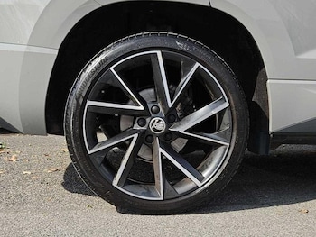Used Skoda Karoq 2020 for sale - 75412815: Photo