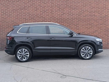Used Skoda Karoq 2025 for sale - 77044802: Photo