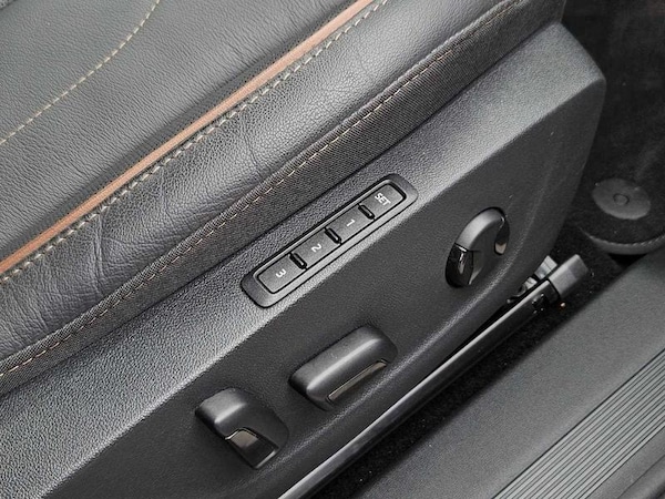 Used Skoda Enyaq 2025 for sale - 75643998: Photo 16