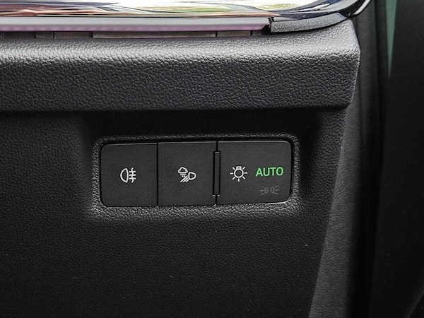 Used Skoda Enyaq 2025 for sale - 75643998: Photo 23