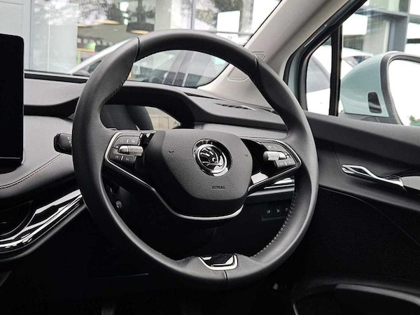 Used Skoda Enyaq 2025 for sale - 75643998: Photo 35