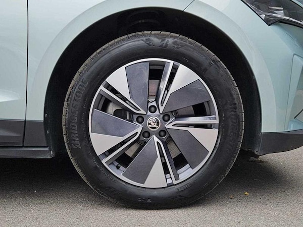 Used Skoda Enyaq 2025 for sale - 75643998: Photo 38