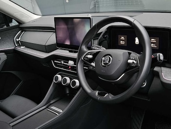 Used Skoda Kodiaq 2024 for sale - 76382108: Photo