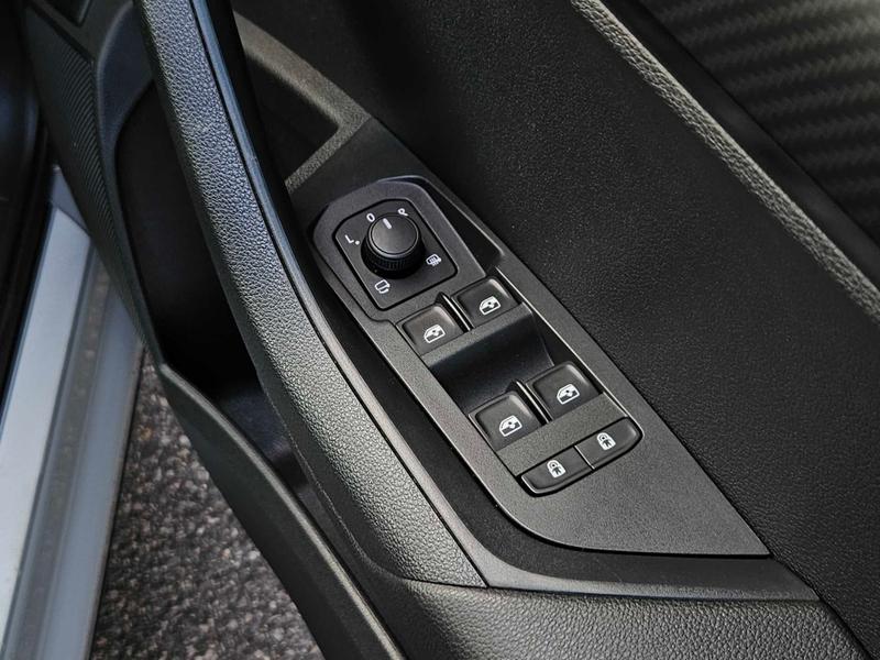 Used Skoda Karoq 2024 for sale - 76758253: Photo 17