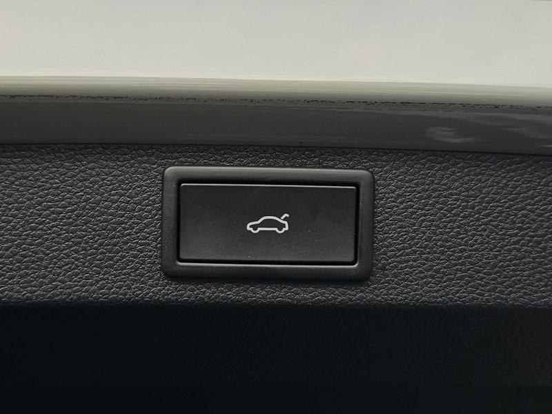 Used Skoda Karoq 2024 for sale - 76758253: Photo 32