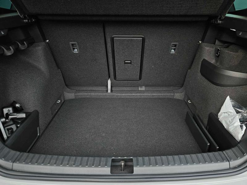 Used Skoda Karoq 2024 for sale - 76758253: Photo 38