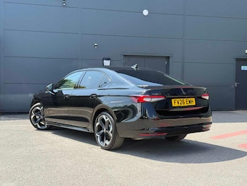 Used Skoda Superb 2026 for sale - 79102582: Photo
