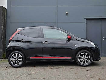 Used Toyota AYGO 2020 for sale - 76580704: Photo