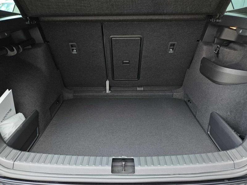 Used Skoda Karoq 2025 for sale - 75972930: Photo 11