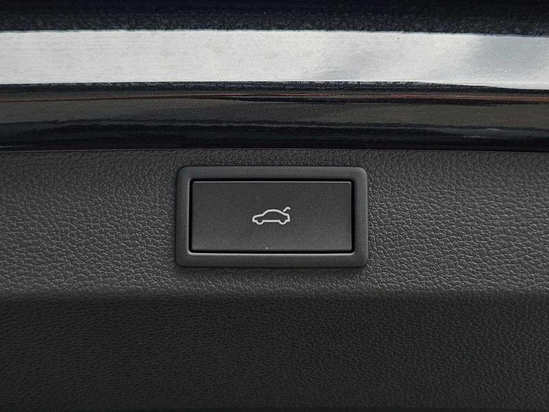 Used Skoda Karoq 2025 for sale - 75972930: Photo 12